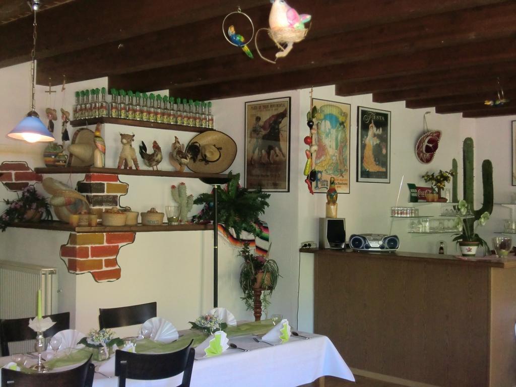 Hotel Hubertus Brome Esterno foto